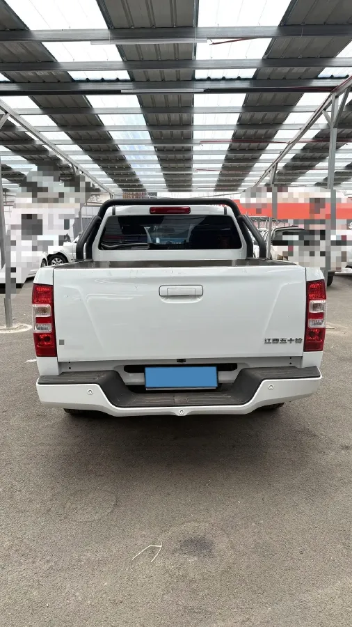 2024 Isuzu RE-MAX Jim 2.5T 143HP L4 8AT,autocango,china used car exporter,china ev exporter,chinese used car exporter,chinese used ev exporter