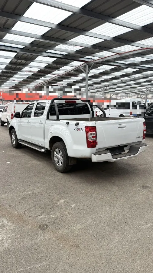 2024 Isuzu RE-MAX Jim 2.5T 143HP L4 8AT,autocango,china used car exporter,china ev exporter,chinese used car exporter,chinese used ev exporter