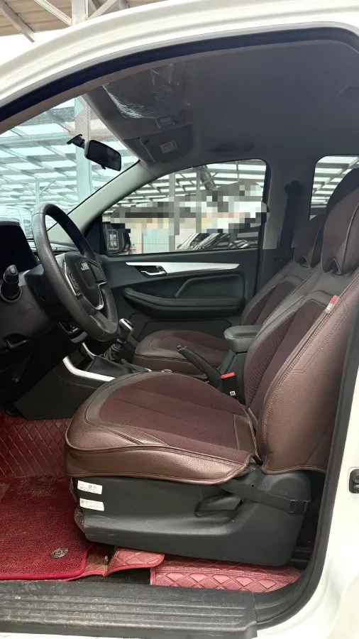 2024 Isuzu RE-MAX Jim 2.5T 143HP L4 8AT,autocango,china used car exporter,china ev exporter,chinese used car exporter,chinese used ev exporter