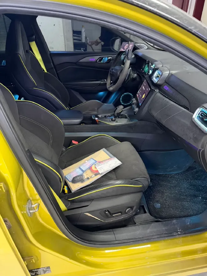 2022 LYNK&CO 03 2.0T 254HP L4 8AT,autocango,china used car exporter,china ev exporter,chinese used car exporter,chinese used ev exporter