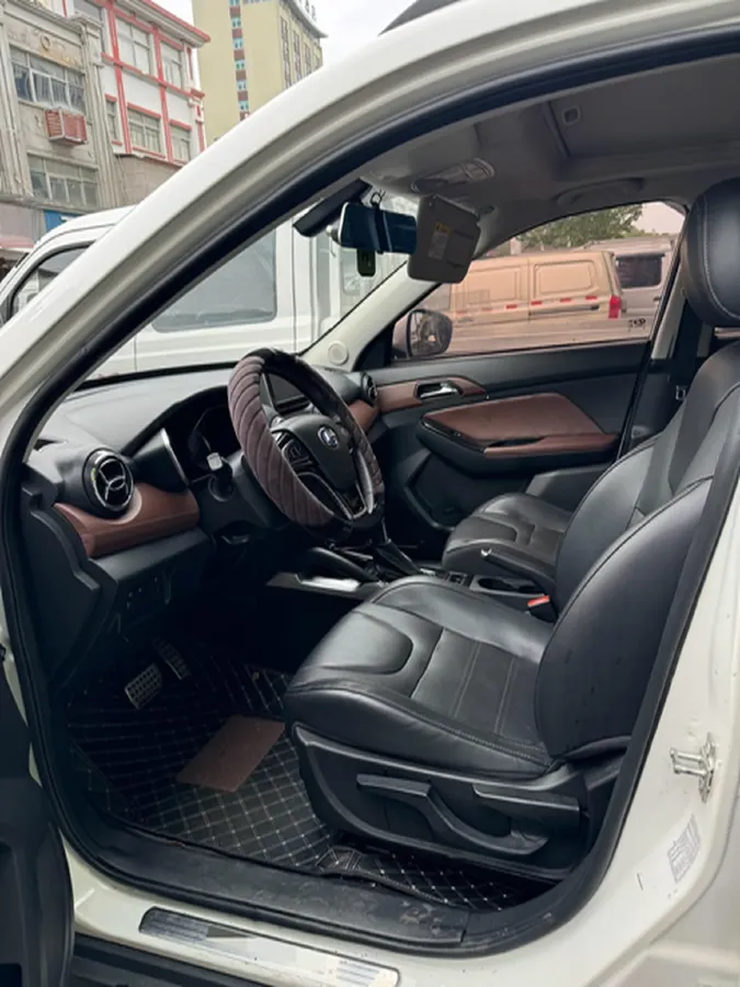 2016 BAIC ChangHe Q35 1.5L 116HP L4 4AT,autocango,china used car exporter,china ev exporter,chinese used car exporter,chinese used ev exporter