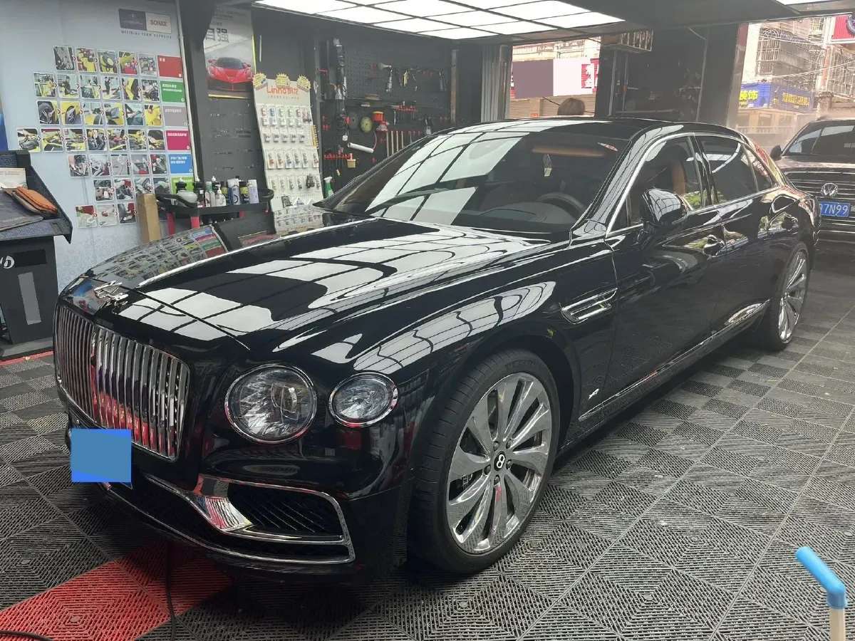 2022 Bentley Flying Spur 4.0T 550HP V8 8DCT,autocango,china used car exporter,china ev exporter,chinese used car exporter,chinese used ev exporter