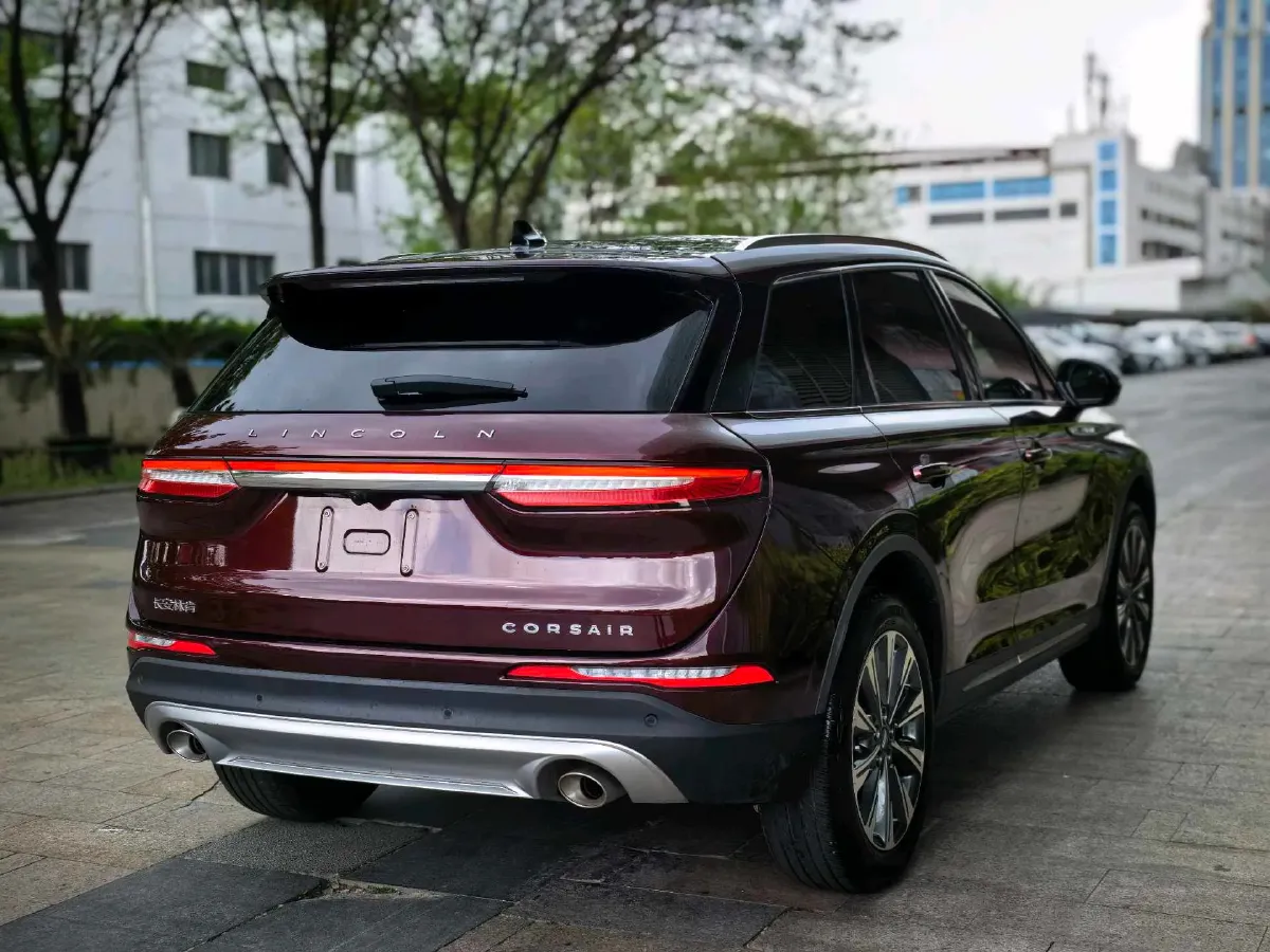 2022 Lincoln Corsair 2.0T 245HP L4 8AT,autocango,china used car exporter,china ev exporter,chinese used car exporter,chinese used ev exporter