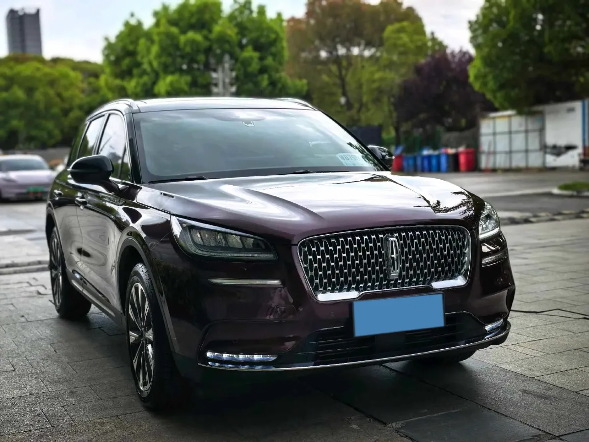 2022 Lincoln Corsair 2.0T 245HP L4 8AT,autocango,china used car exporter,china ev exporter,chinese used car exporter,chinese used ev exporter