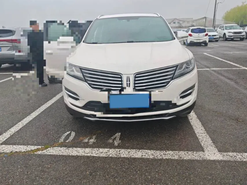 2017 Lincoln MKC 2.0T 203HP L4 6AT,autocango,china used car exporter,china ev exporter,chinese used car exporter,chinese used ev exporter