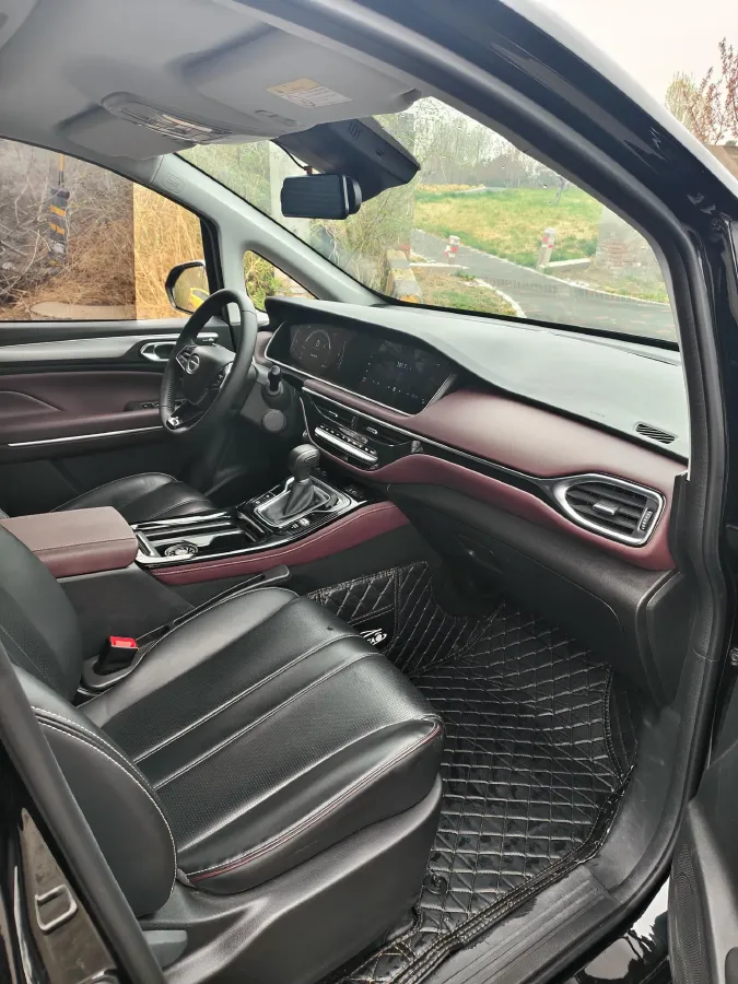 2023 GAC Trumpchi M6 1.5T 177HP L4 7DCT,autocango,china used car exporter,china ev exporter,chinese used car exporter,chinese used ev exporter