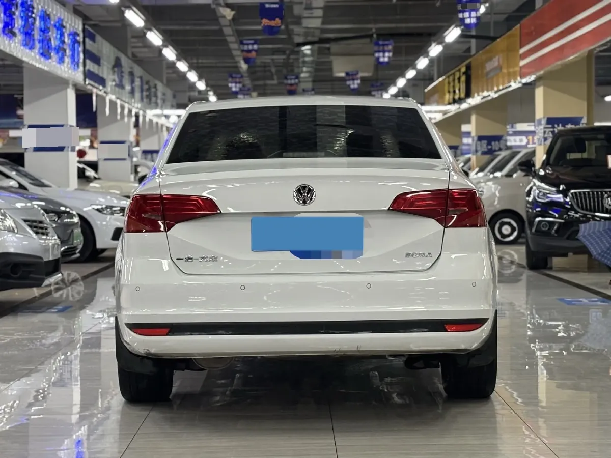 2019 Volkswagen Bora 1.5L 112HP L4 5MT,autocango,china used car exporter,china ev exporter,chinese used car exporter,chinese used ev exporter
