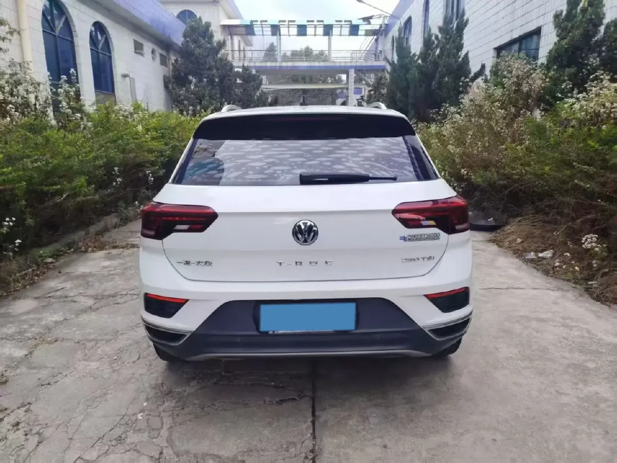 2019 Volkswagen T-Roc 1.4T 150HP L4 7DCT,autocango,china used car exporter,china ev exporter,chinese used car exporter,chinese used ev exporter