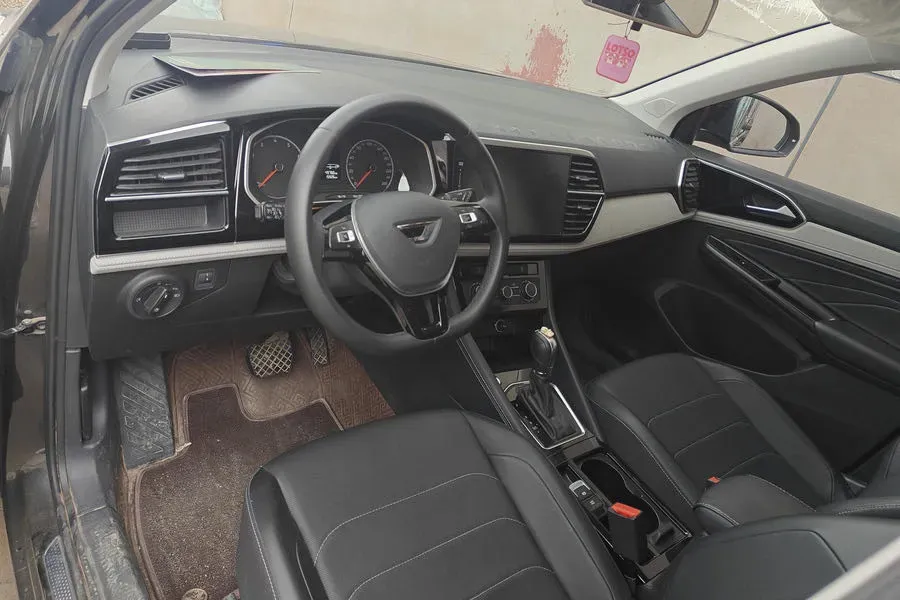 2023 Jetta VS5 1.4T 150HP L4 6AT,autocango,china used car exporter,china ev exporter,chinese used car exporter,chinese used ev exporter