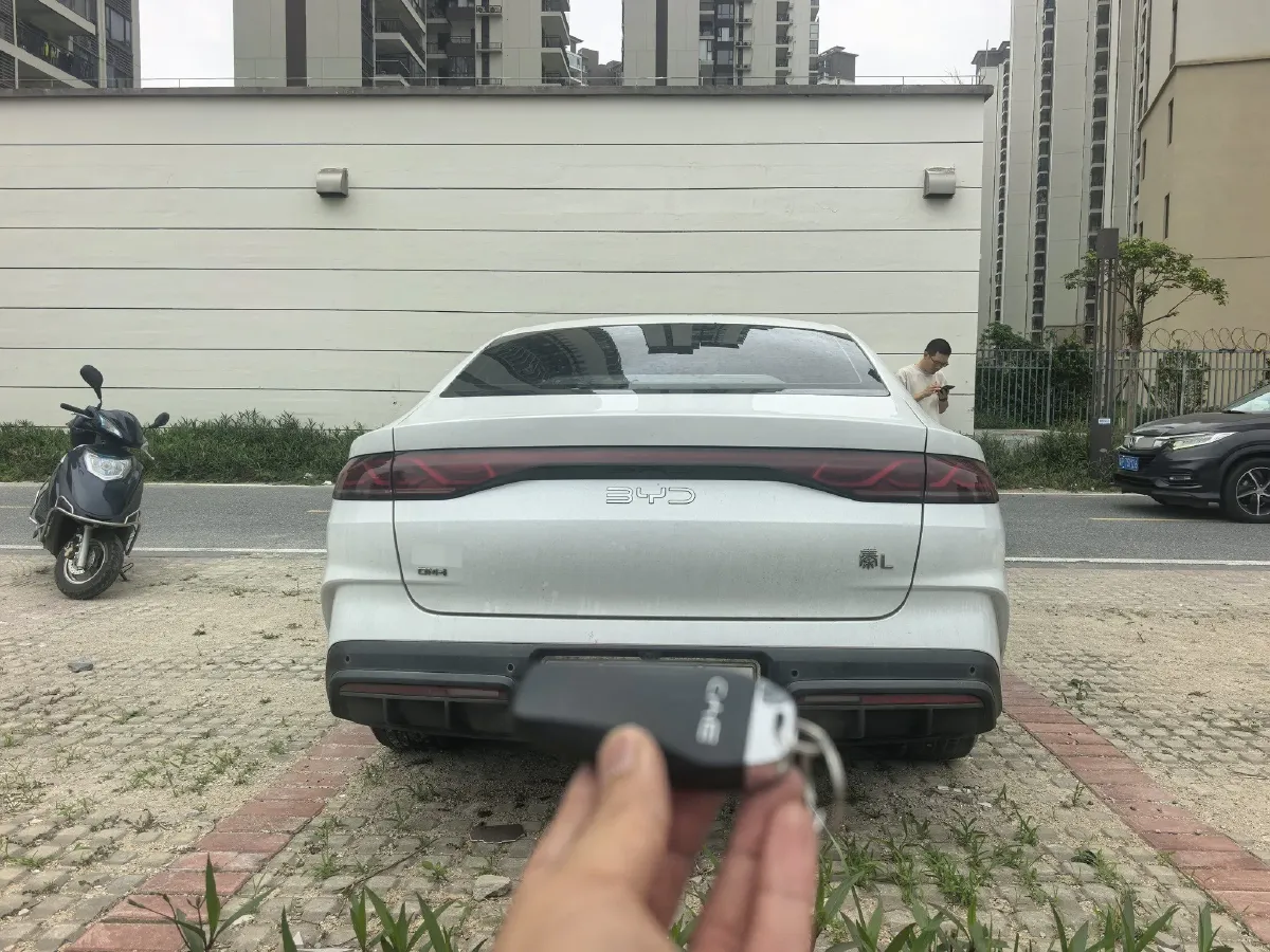 2024 BYD QinL 1.5L 101HP L4 E-CVT PHEV 10.08KWH,autocango,china used car exporter,china ev exporter,chinese used car exporter,chinese used ev exporter