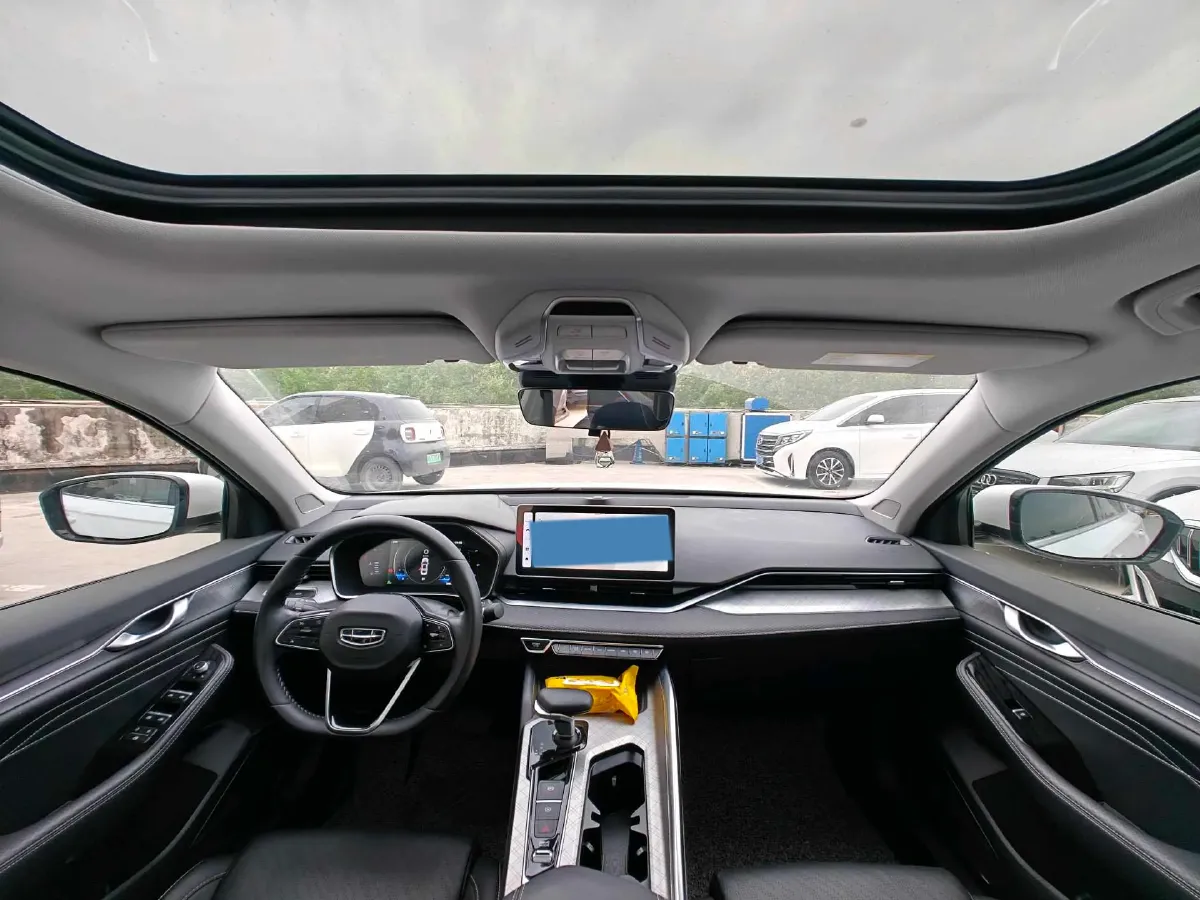 2023 Geely Preface 2.0T 190HP L4 7DCT,autocango,china used car exporter,china ev exporter,chinese used car exporter,chinese used ev exporter