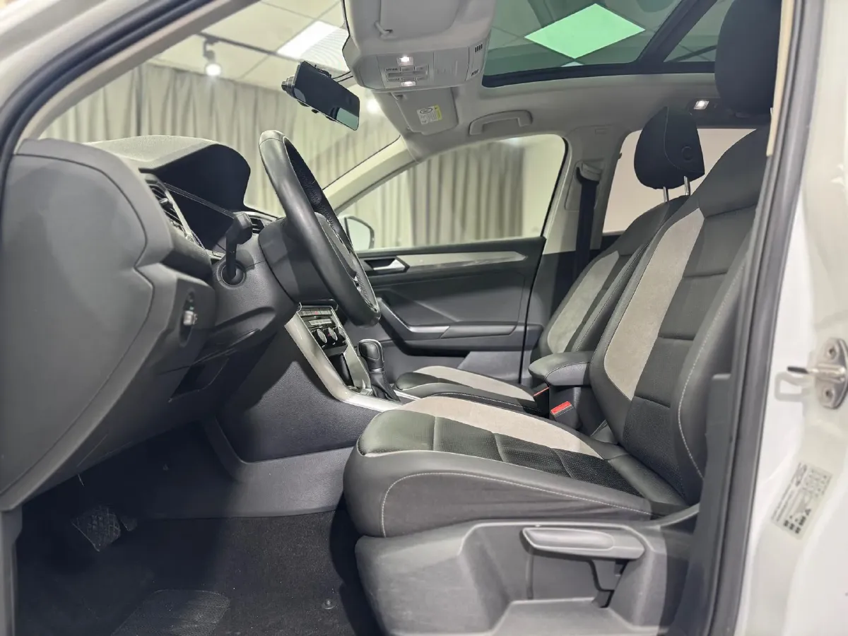 2018 Borgward BX5 1.8T 190HP L4 6AT,autocango,china used car exporter,china ev exporter,chinese used car exporter,chinese used ev exporter