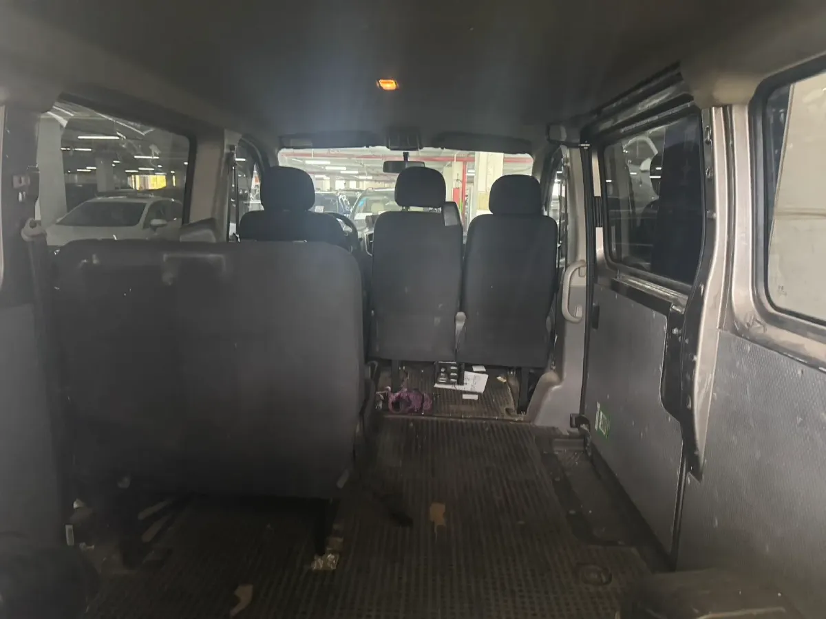 2019 MAXUS XinTu V80 2.5T 136HP L4 6MT,autocango,china used car exporter,china ev exporter,chinese used car exporter,chinese used ev exporter