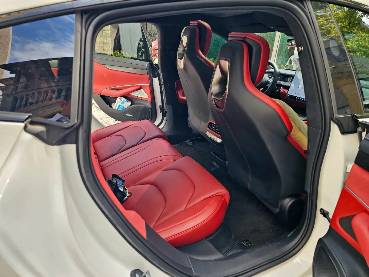 2024 MI SU7 BEV 101KWH,autocango,china used car exporter,china ev exporter,chinese used car exporter,chinese used ev exporter