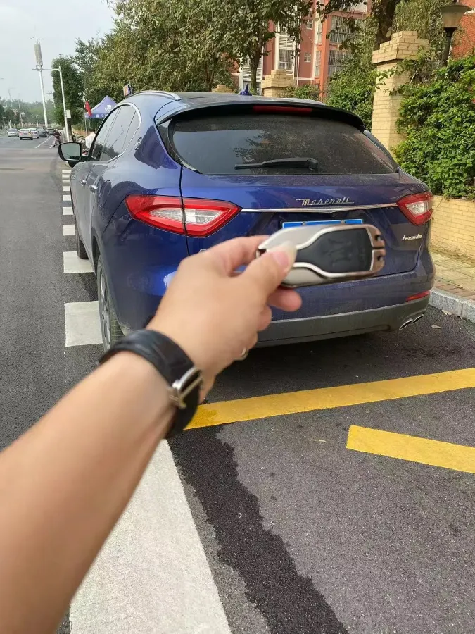 2019 Maserati Levante 3.0T 350HP V6 8AT,autocango,china used car exporter,china ev exporter,chinese used car exporter,chinese used ev exporter