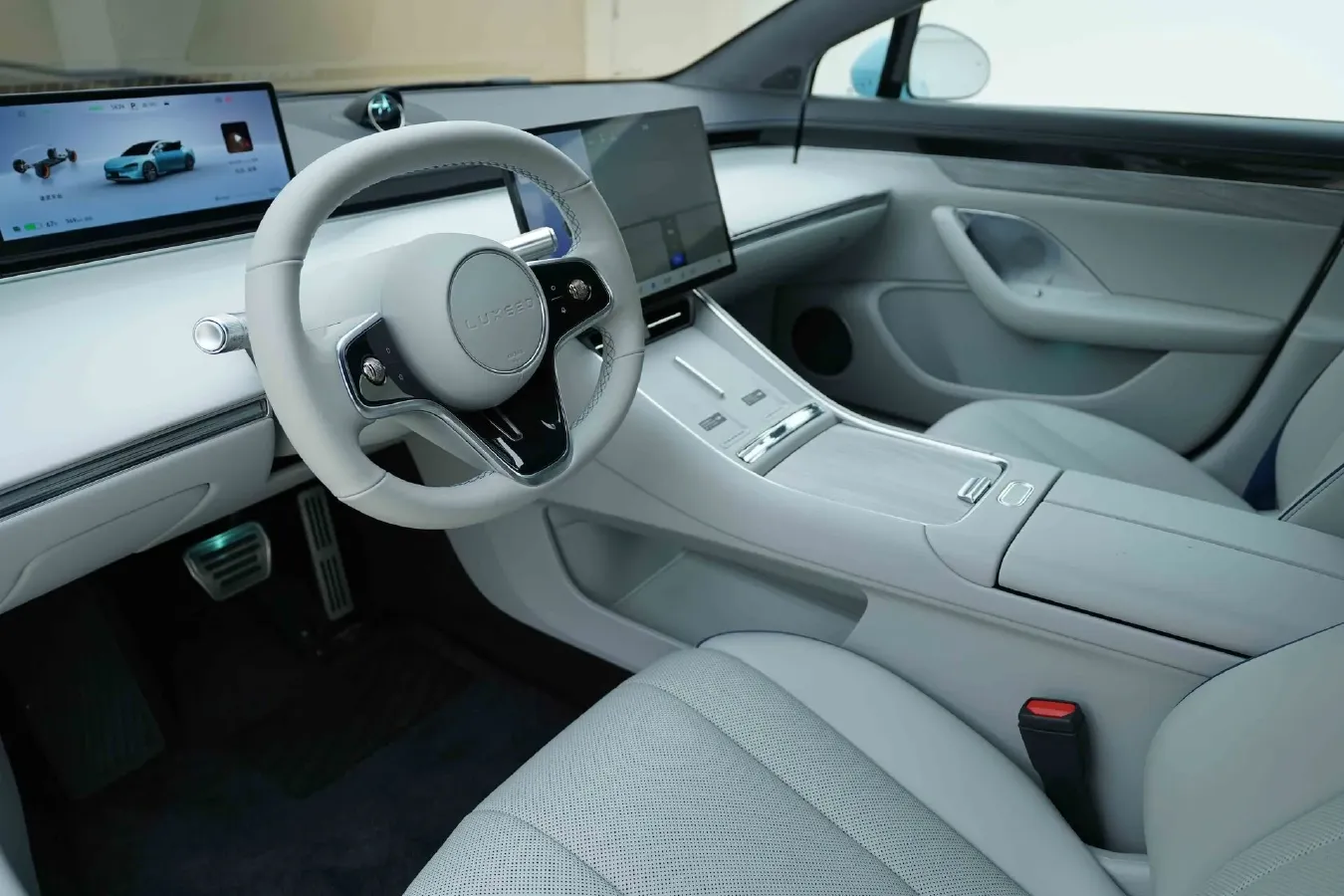 2025 Luxeed S7 BEV 100KWH,autocango,china used car exporter,china ev exporter,chinese used car exporter,chinese used ev exporter