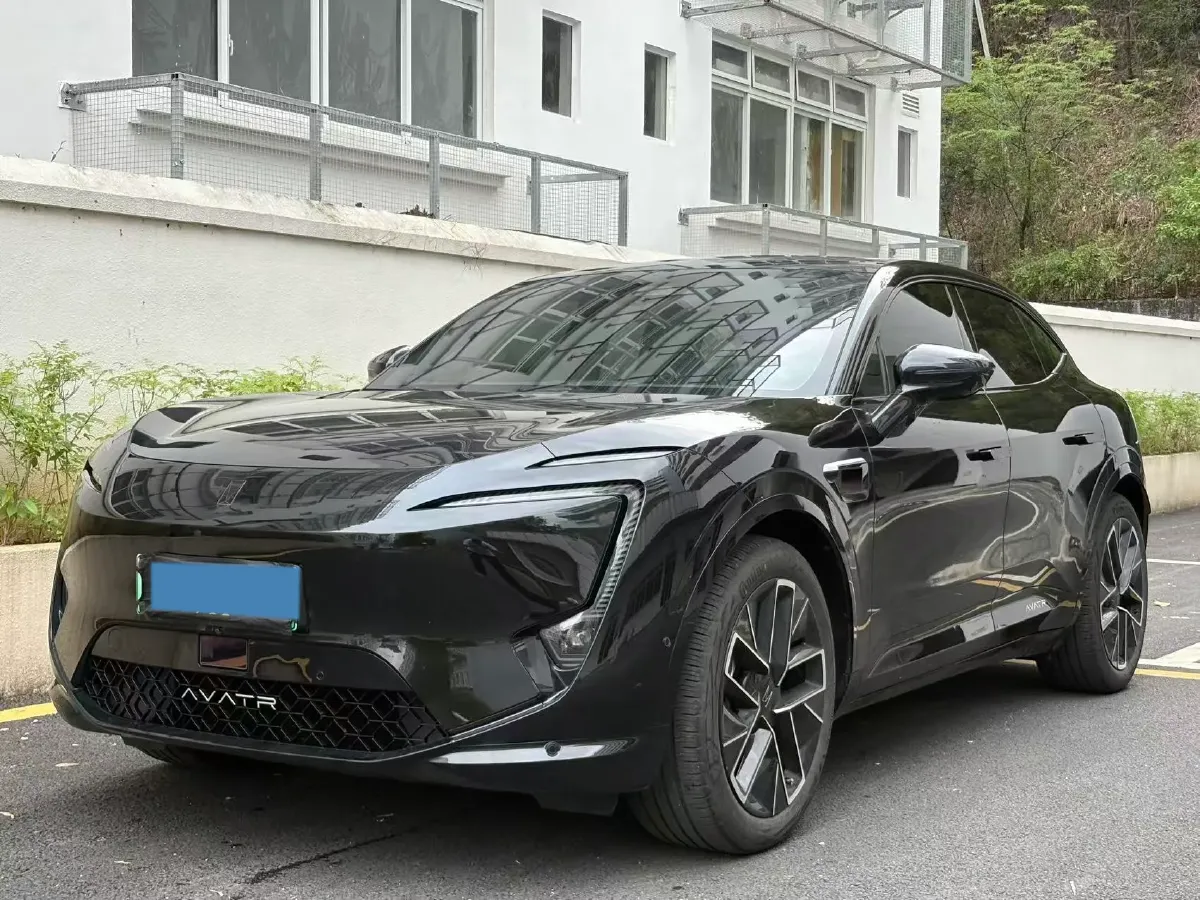 2025 Avatr 11 1.5T 156HP L4 REEV 39.05KWH,autocango,china used car exporter,china ev exporter,chinese used car exporter,chinese used ev exporter