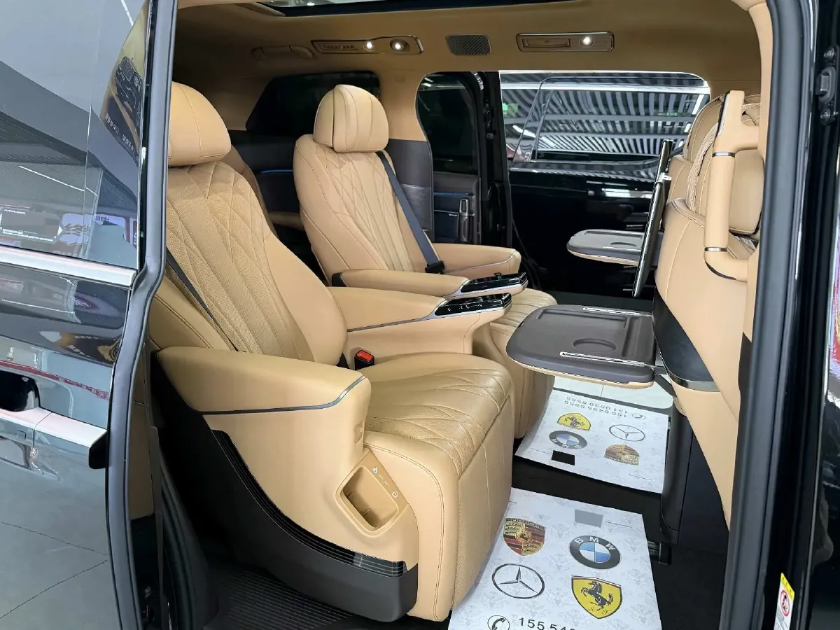 2025 Denza D9 1.5T 156HP L4 E-CVT PHEV 40KWH,autocango,china used car exporter,china ev exporter,chinese used car exporter,chinese used ev exporter