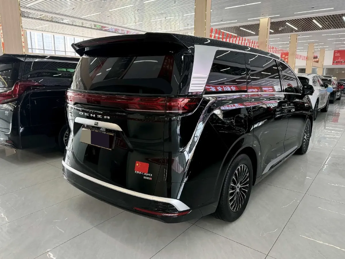 2025 Denza D9 1.5T 156HP L4 E-CVT PHEV 40KWH,autocango,china used car exporter,china ev exporter,chinese used car exporter,chinese used ev exporter