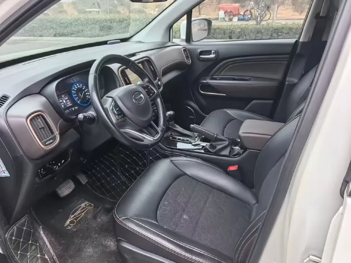 2019 GAC Trumpchi GS3 1.5T 163HP L3 7DCT,autocango,china used car exporter,china ev exporter,chinese used car exporter,chinese used ev exporter