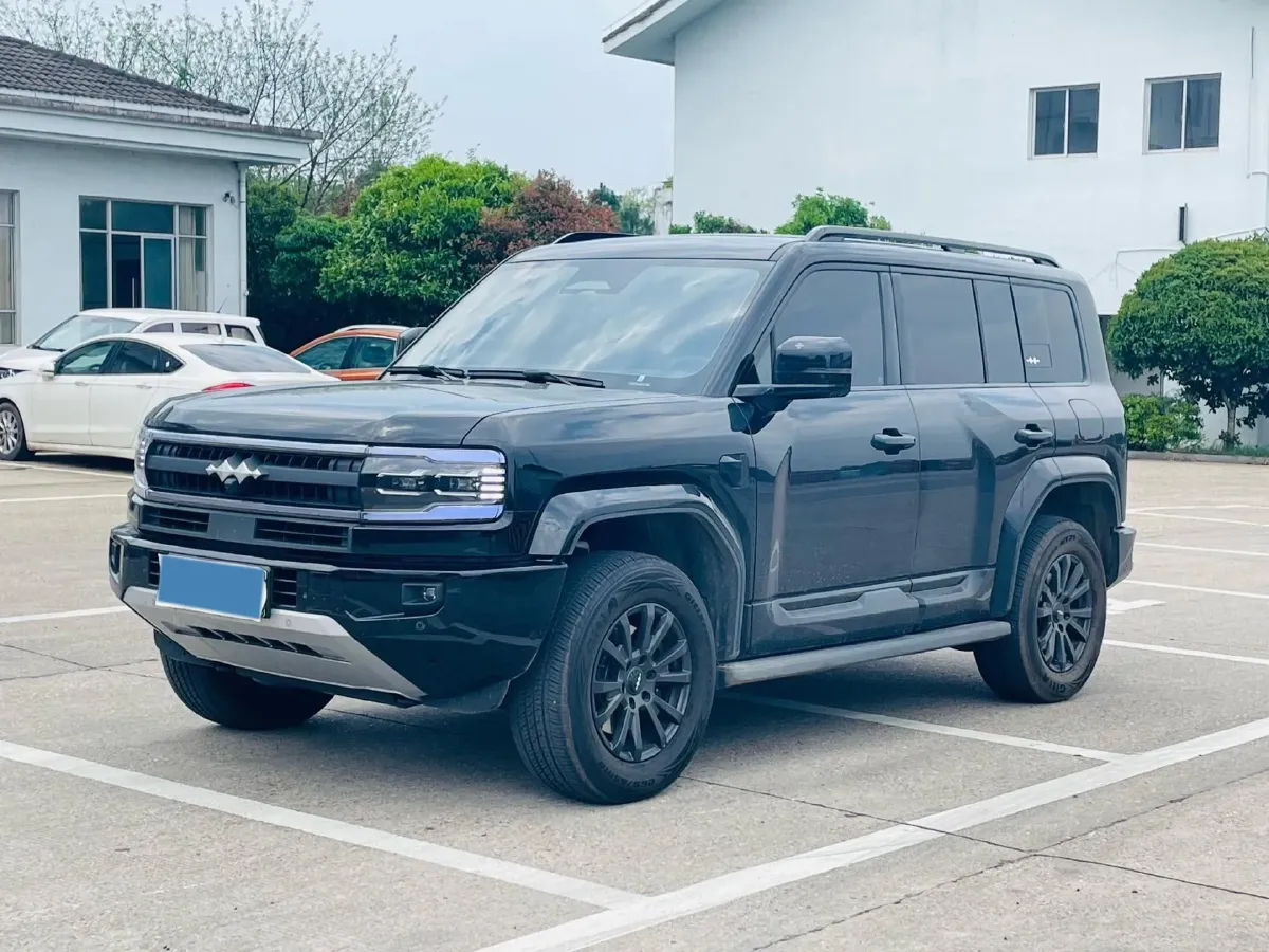 2025 FangChengBao Bao 5 1.5T 194HP L4 E-CVT PHEV 31.8KWH,autocango,china used car exporter,china ev exporter,chinese used car exporter,chinese used ev exporter