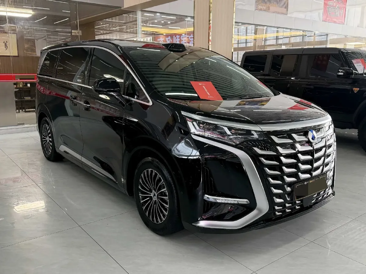2025 Denza D9 1.5T 156HP L4 E-CVT PHEV 40KWH,autocango,china used car exporter,china ev exporter,chinese used car exporter,chinese used ev exporter