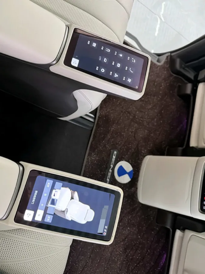 2025 Denza D9 1.5T 156HP L4 E-CVT PHEV 40KWH,autocango,china used car exporter,china ev exporter,chinese used car exporter,chinese used ev exporter