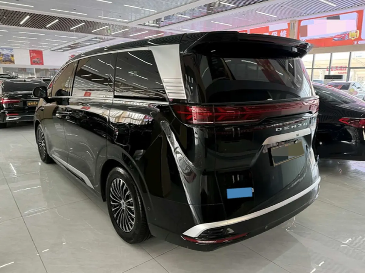 2025 Denza D9 1.5T 156HP L4 E-CVT PHEV 40KWH,autocango,china used car exporter,china ev exporter,chinese used car exporter,chinese used ev exporter