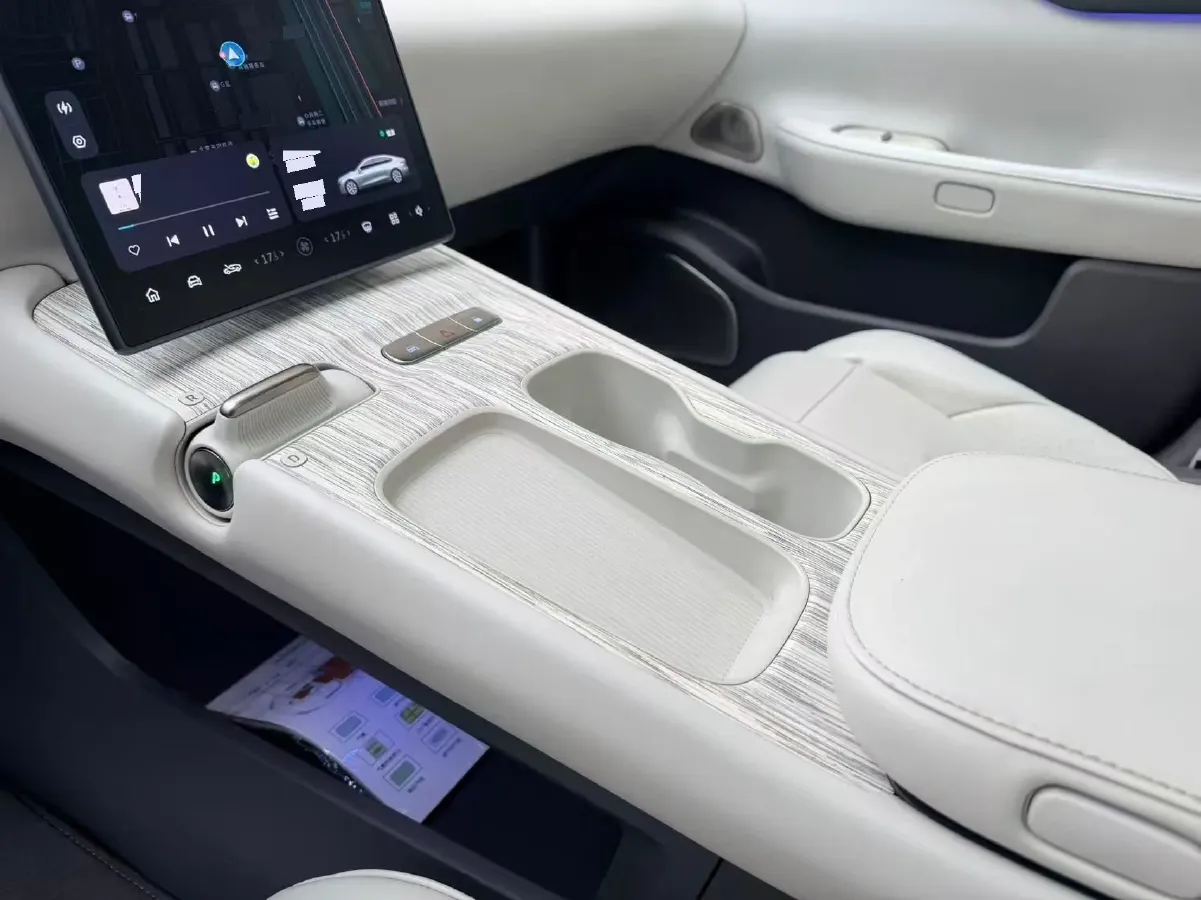 2021 Volkswagen ID.6 Crozz BEV 84.8KWH,autocango,china used car exporter,china ev exporter,chinese used car exporter,chinese used ev exporter