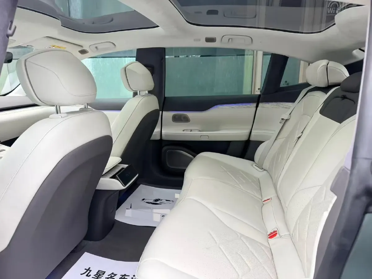 2021 Volkswagen ID.6 Crozz BEV 84.8KWH,autocango,china used car exporter,china ev exporter,chinese used car exporter,chinese used ev exporter
