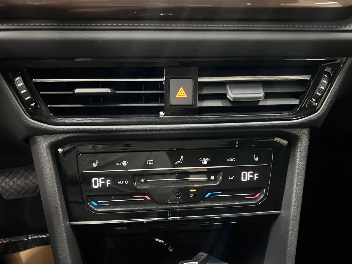 2022 Volkswagen Tharu 1.4T 150HP L4 7DCT,autocango,china used car exporter,china ev exporter,chinese used car exporter,chinese used ev exporter