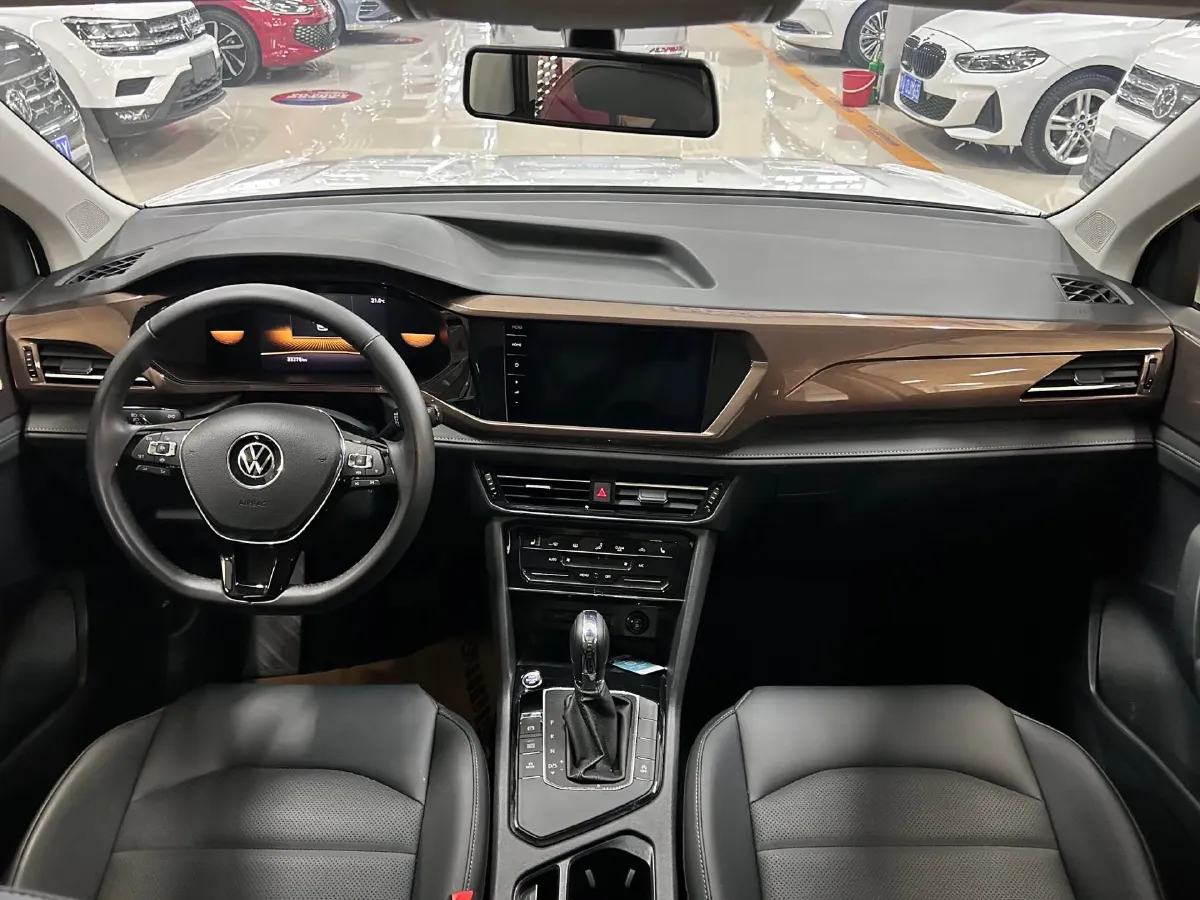 2022 Volkswagen Tharu 1.4T 150HP L4 7DCT,autocango,china used car exporter,china ev exporter,chinese used car exporter,chinese used ev exporter