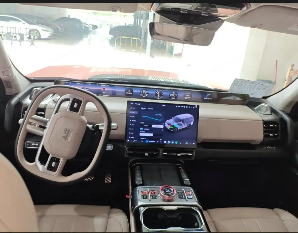 2025 Jetour Zongheng G700 2.0T 211HP L4 2DHT PHEV,autocango,china used car exporter,china ev exporter,chinese used car exporter,chinese used ev exporter