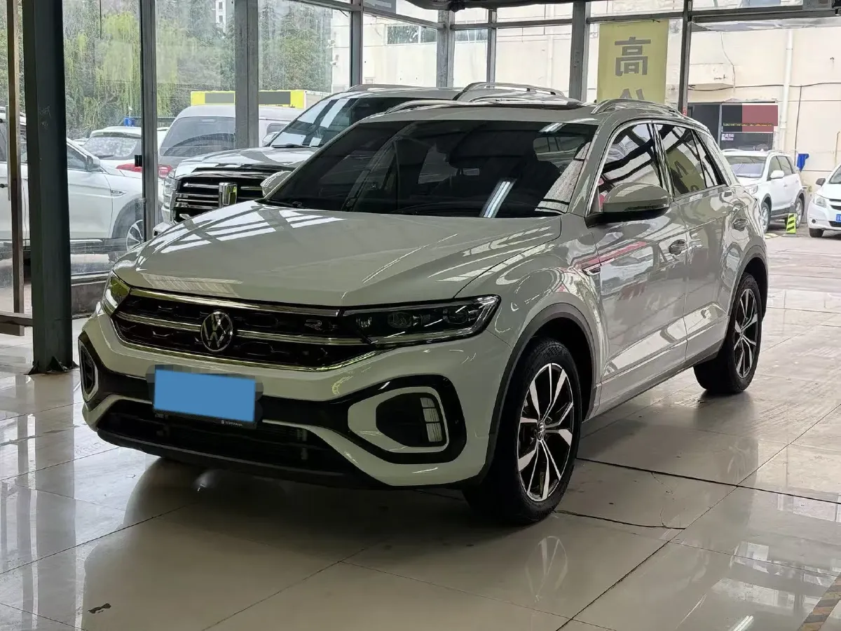 2023 Volkswagen T-Roc 1.5T 160HP L4 7DCT,autocango,china used car exporter,china ev exporter,chinese used car exporter,chinese used ev exporter