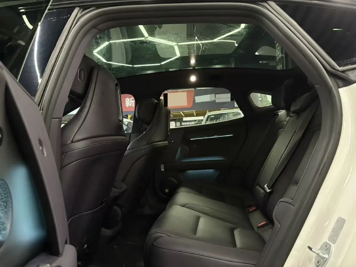 2025 Avatr 06 BEV,autocango,china used car exporter,china ev exporter,chinese used car exporter,chinese used ev exporter