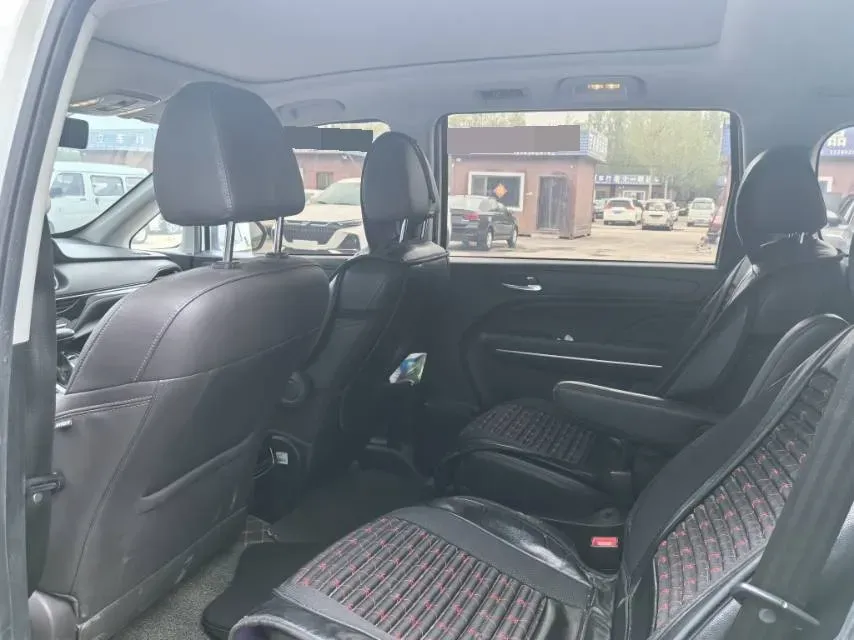 2021 GAC Trumpchi M6 1.5T 169HP L4 7DCT,autocango,china used car exporter,china ev exporter,chinese used car exporter,chinese used ev exporter