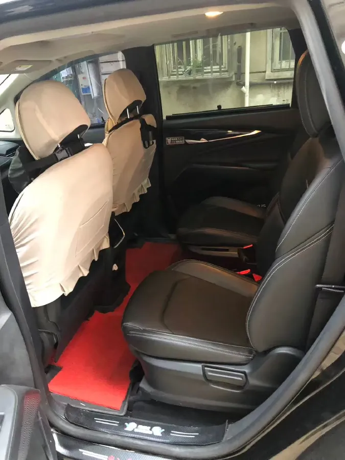 2022 MAXUS G10 2.0T 224HP L4 6MT,autocango,china used car exporter,china ev exporter,chinese used car exporter,chinese used ev exporter