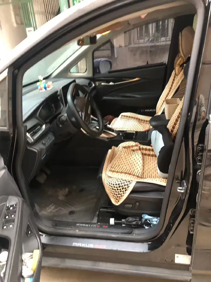 2022 MAXUS G10 2.0T 224HP L4 6MT,autocango,china used car exporter,china ev exporter,chinese used car exporter,chinese used ev exporter