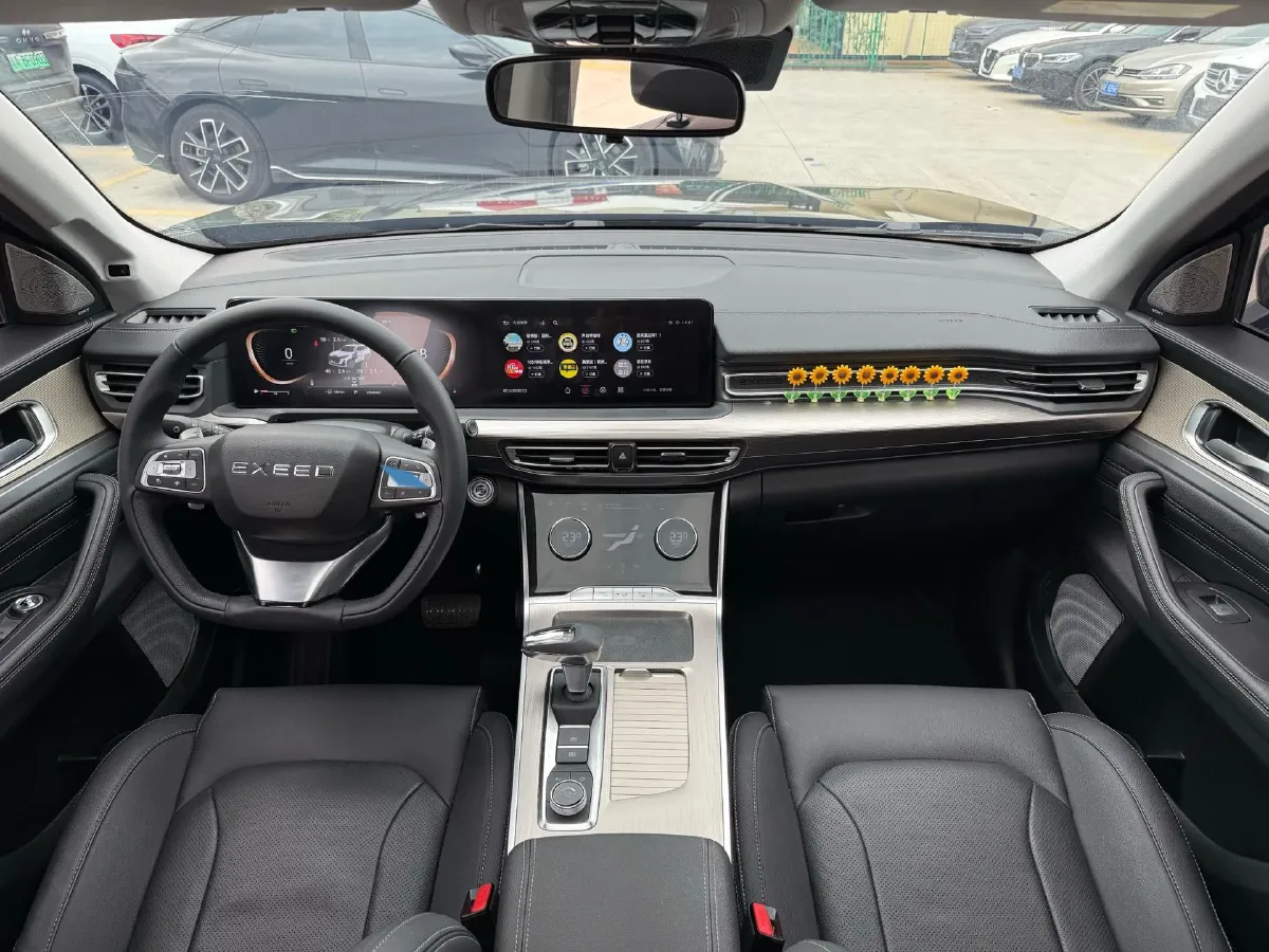 2024 Exceed VX 2.0T 261HP L4 8AT,autocango,china used car exporter,china ev exporter,chinese used car exporter,chinese used ev exporter