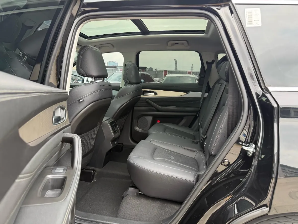 2024 Exceed VX 2.0T 261HP L4 8AT,autocango,china used car exporter,china ev exporter,chinese used car exporter,chinese used ev exporter