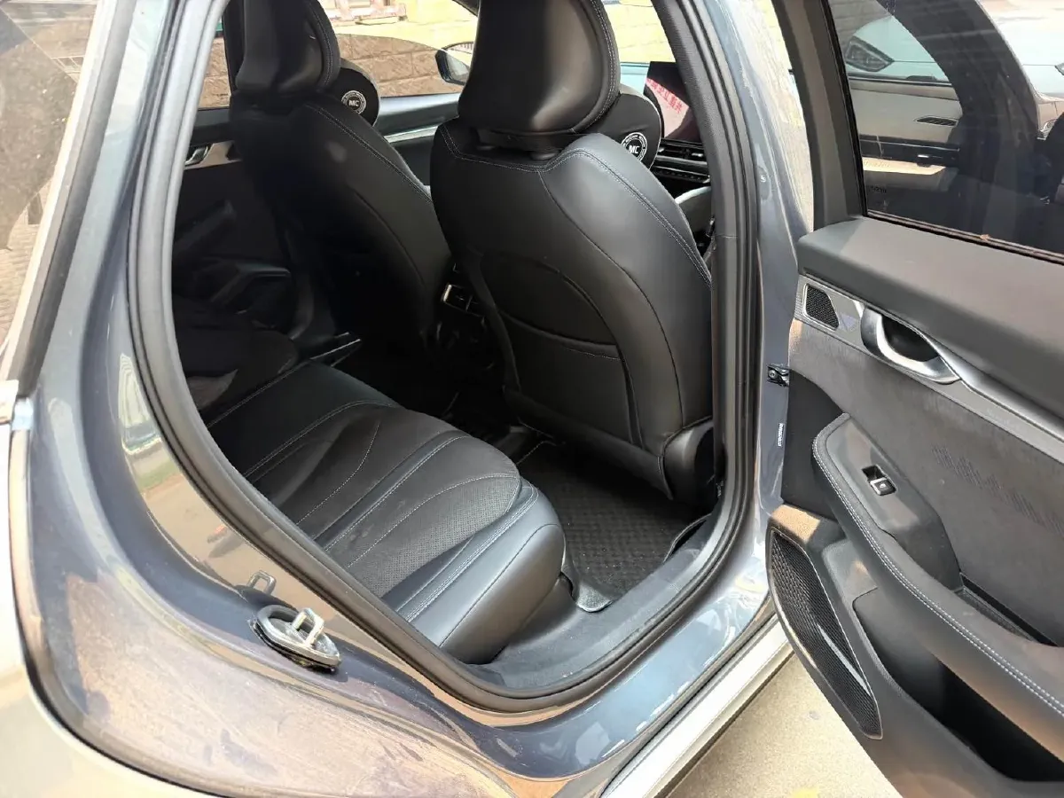 2025 Geely Preface 2.0T 238HP L4 8AT,autocango,china used car exporter,china ev exporter,chinese used car exporter,chinese used ev exporter