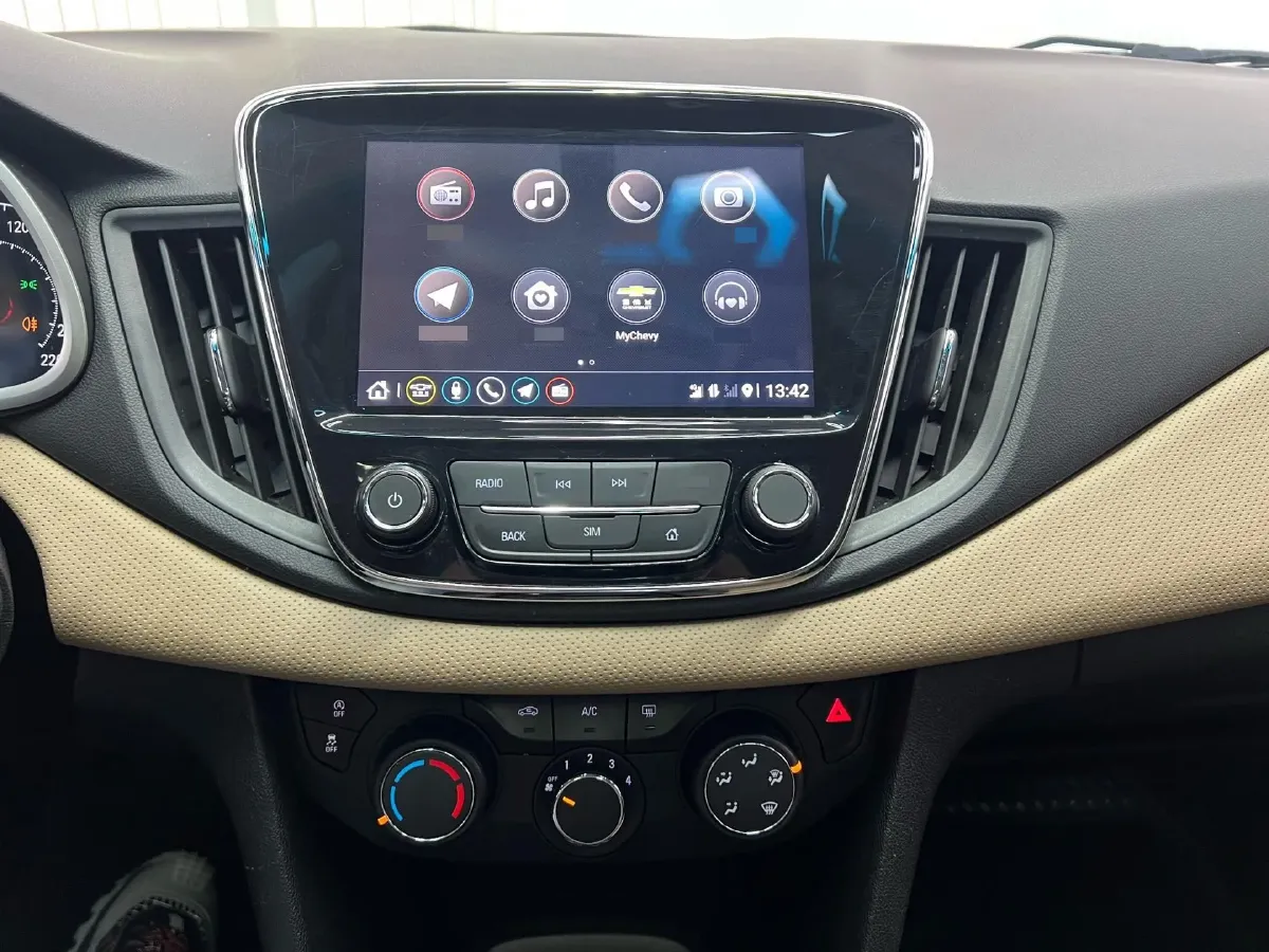 2022 Chevrolet Monza 1.5L 113HP L4 6AT,autocango,china used car exporter,china ev exporter,chinese used car exporter,chinese used ev exporter