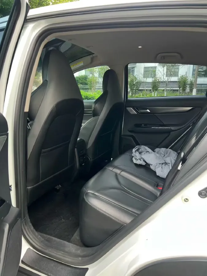 2021 JAC Refine L6 MAX 2.0T 184HP L4 6DCT,autocango,china used car exporter,china ev exporter,chinese used car exporter,chinese used ev exporter