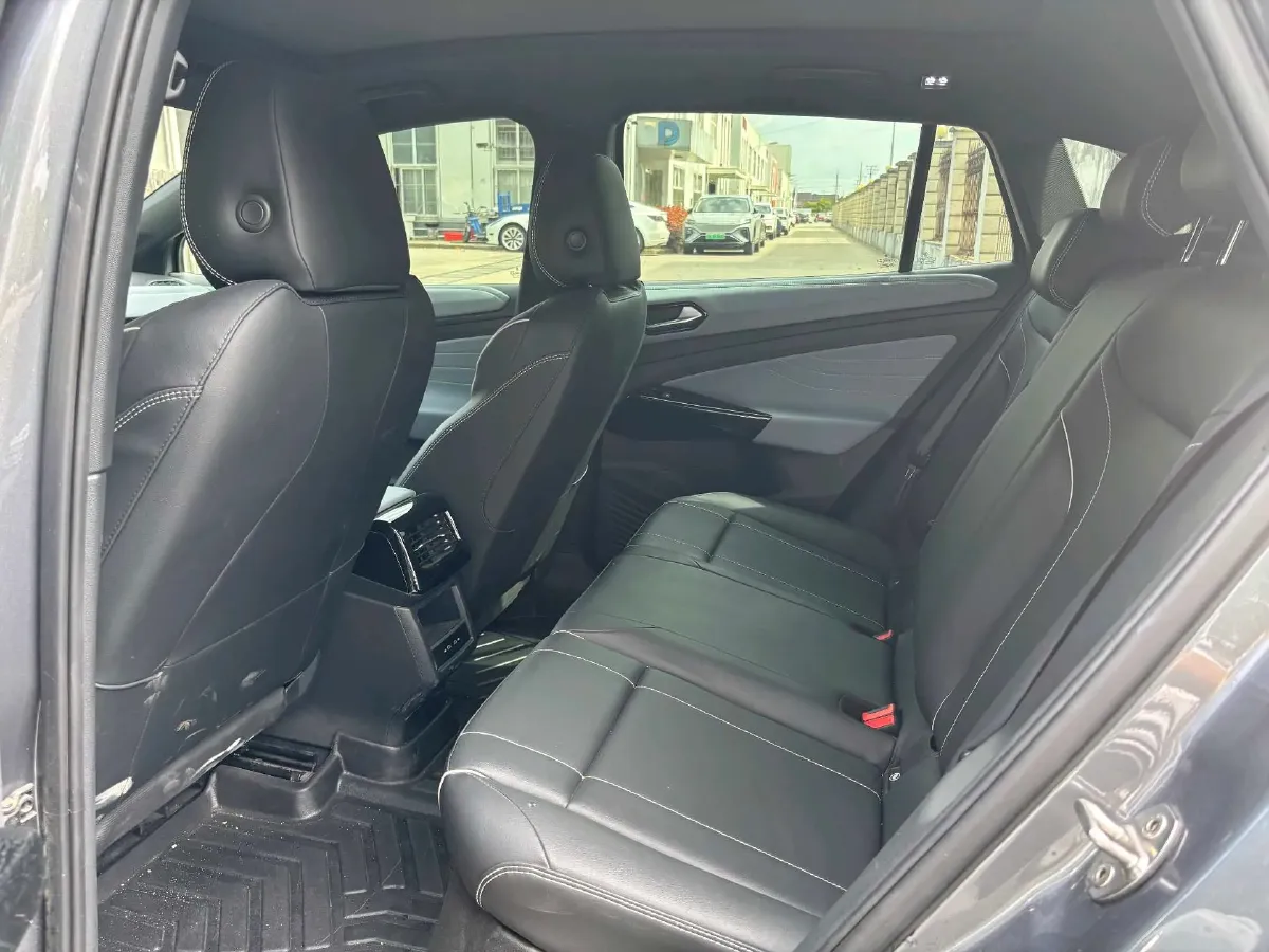 2022 Volkswagen ID.4 X BEV 83.4KWH,autocango,china used car exporter,china ev exporter,chinese used car exporter,chinese used ev exporter