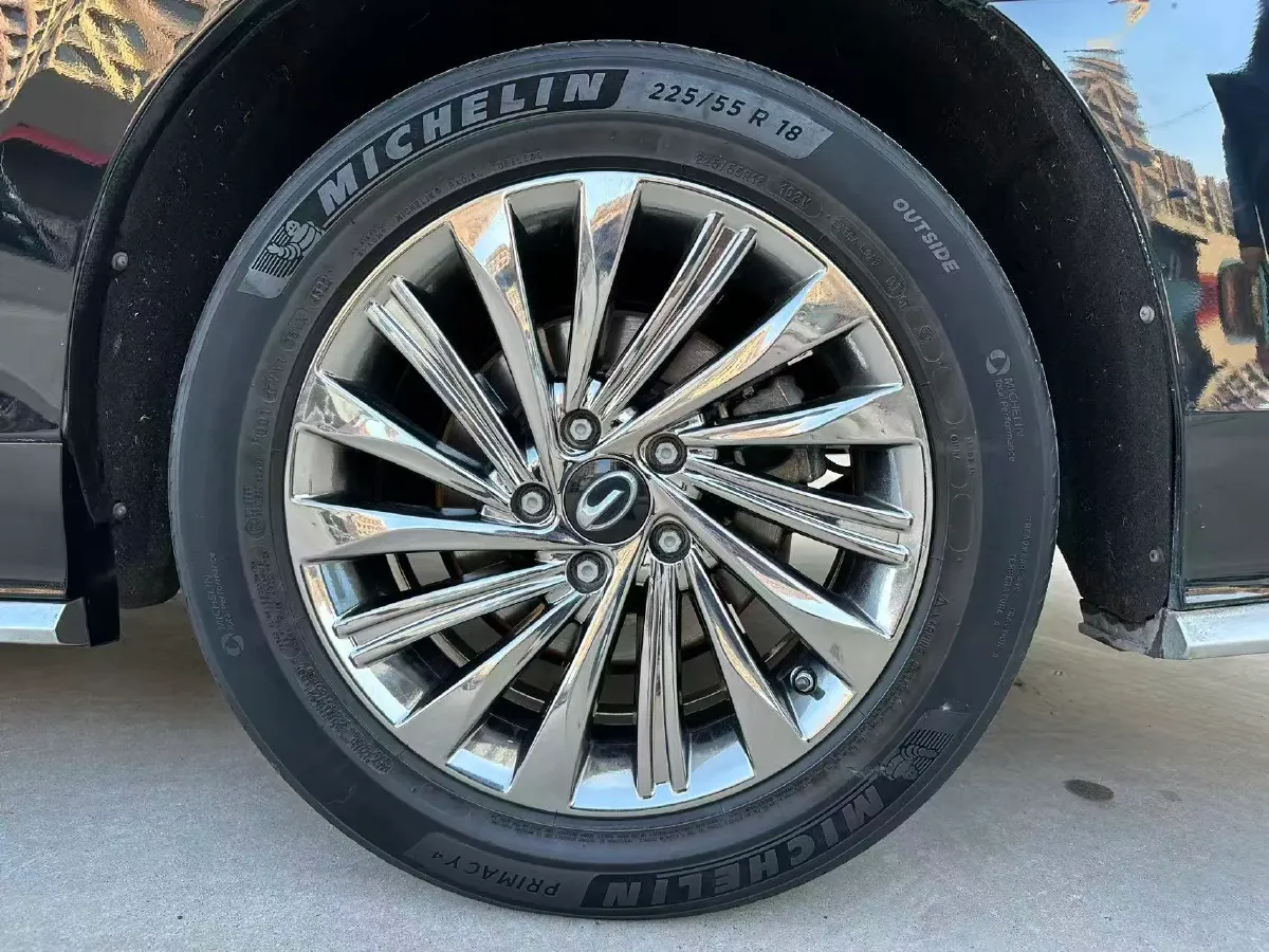 2021 GAC Trumpchi M8 2.0T 252HP L4 8AT,autocango,china used car exporter,china ev exporter,chinese used car exporter,chinese used ev exporter