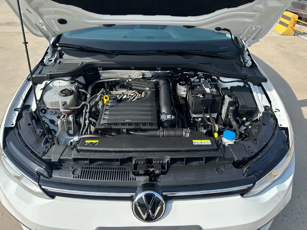 2023 Volkswagen Golf 1.4T 150HP L4 7DCT,autocango,china used car exporter,china ev exporter,chinese used car exporter,chinese used ev exporter