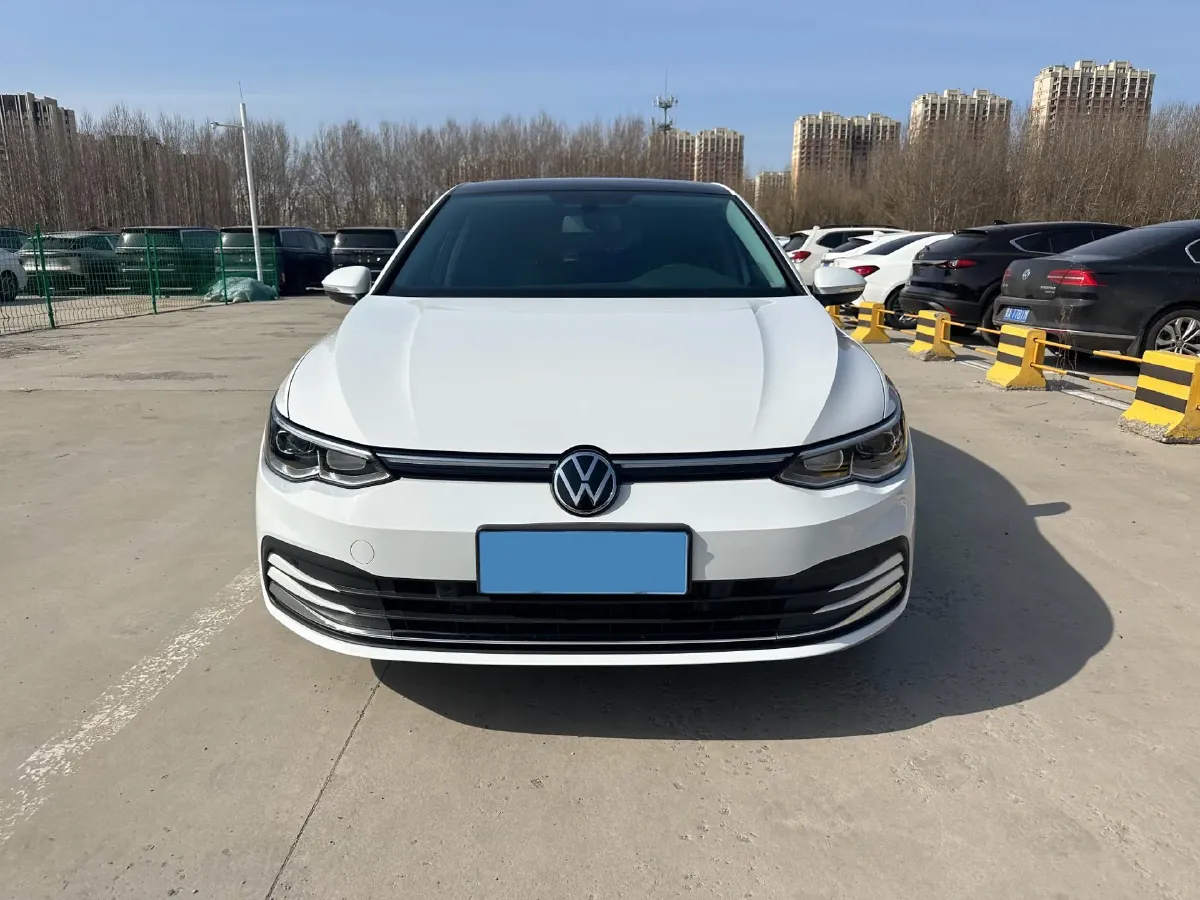 2023 Volkswagen Golf 1.4T 150HP L4 7DCT,autocango,china used car exporter,china ev exporter,chinese used car exporter,chinese used ev exporter