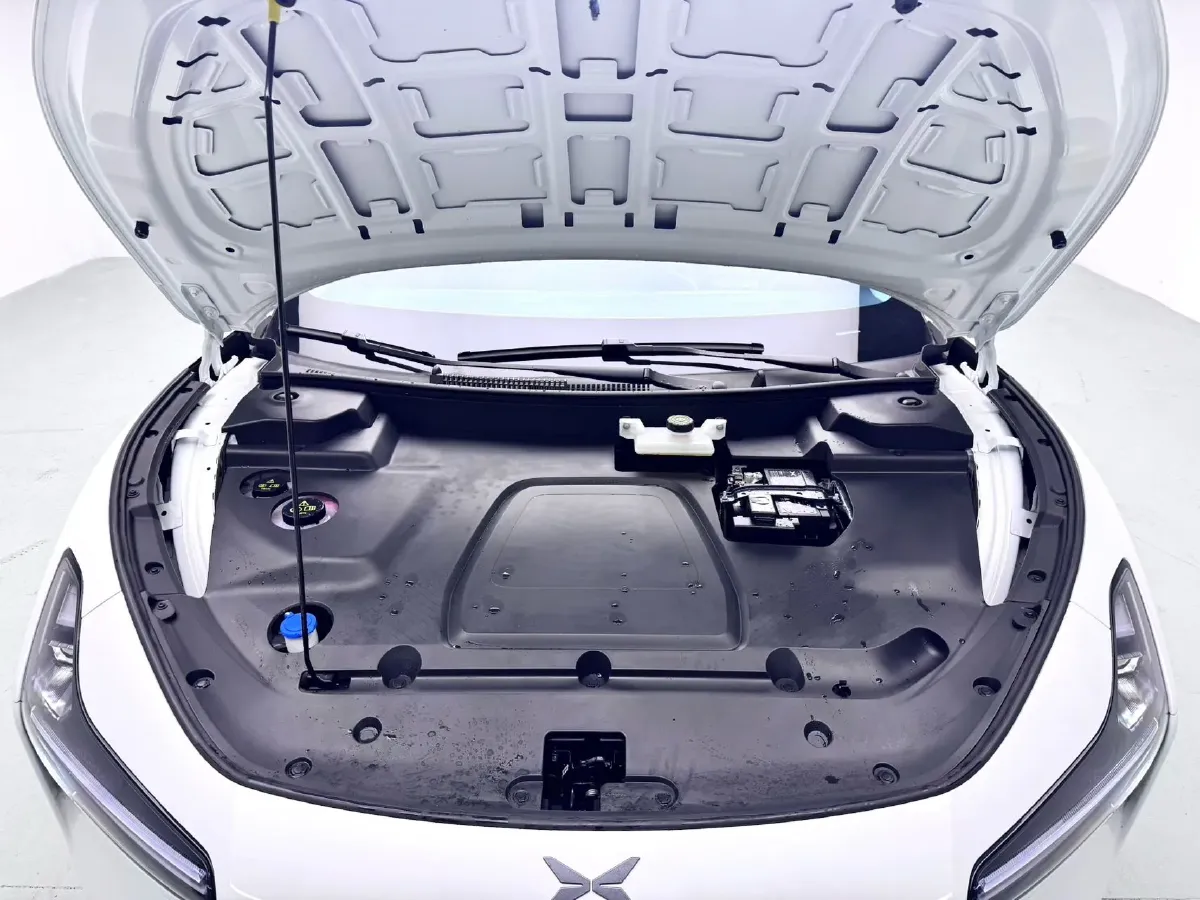 2024 Xpeng MONA M03 BEV 62.2KWH,autocango,china used car exporter,china ev exporter,chinese used car exporter,chinese used ev exporter