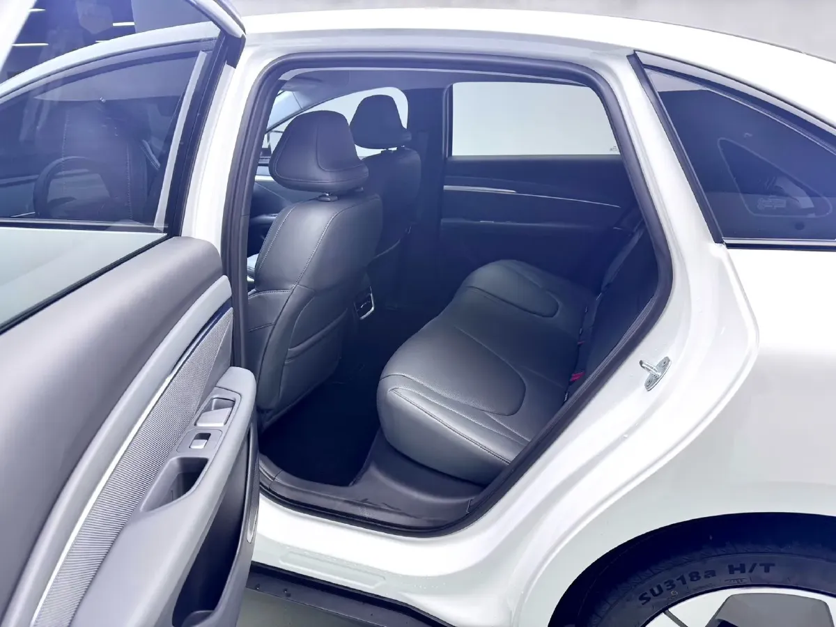 2024 Xpeng MONA M03 BEV 62.2KWH,autocango,china used car exporter,china ev exporter,chinese used car exporter,chinese used ev exporter