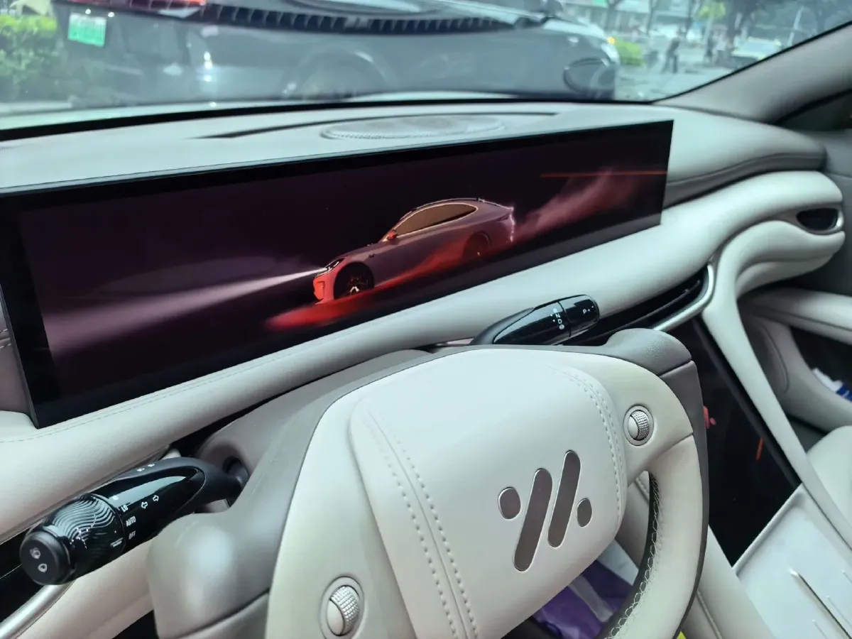 2024 IM L6 BEV 75KWH,autocango,china used car exporter,china ev exporter,chinese used car exporter,chinese used ev exporter